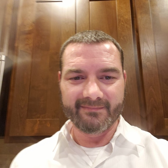 Meet your Posher, Robert - Picture 1 of 1